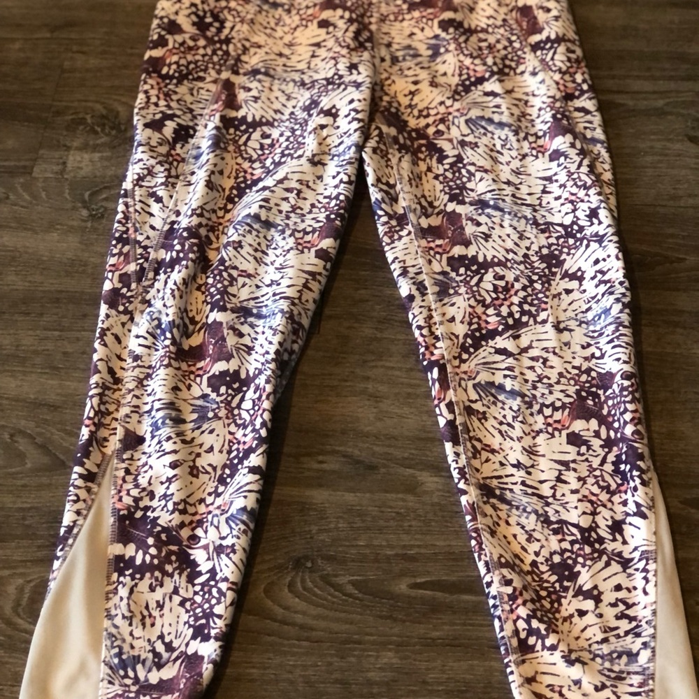Marika Purple and Cream Patterned Athletic Fitness Leggings